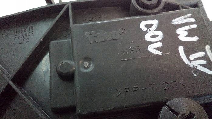 фото №8, Резистор вентилятор volkswagen golf iv 1j0819022a