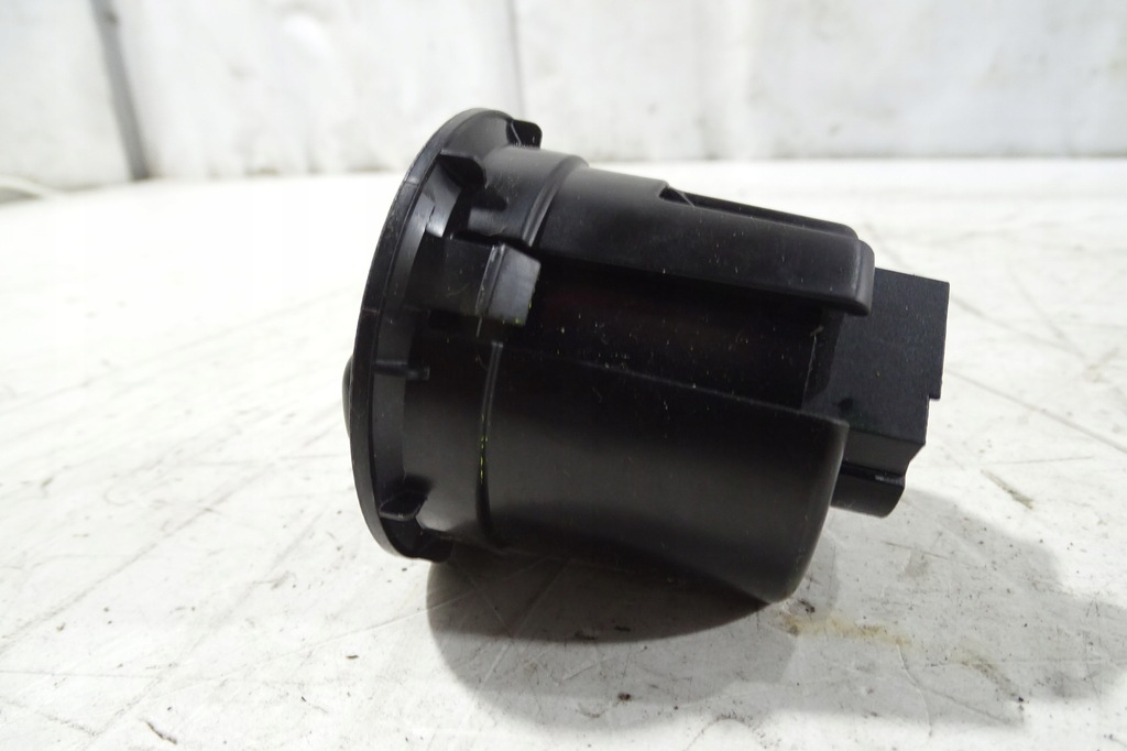 фото №9, Dodge journey 11- выключатель света 68072001ab