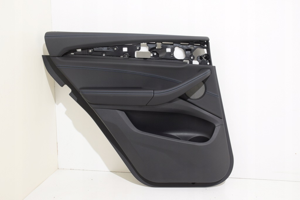 фото №15, Bmw ix3 g08 lci обивка сиденья заднее сиденье кожа vernasca czarna nić niebieska