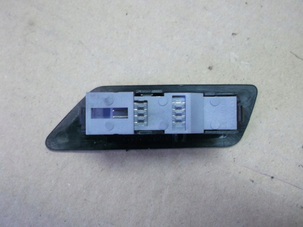 фото №3, Toyota avensis t27 панель кнопки память сиденье