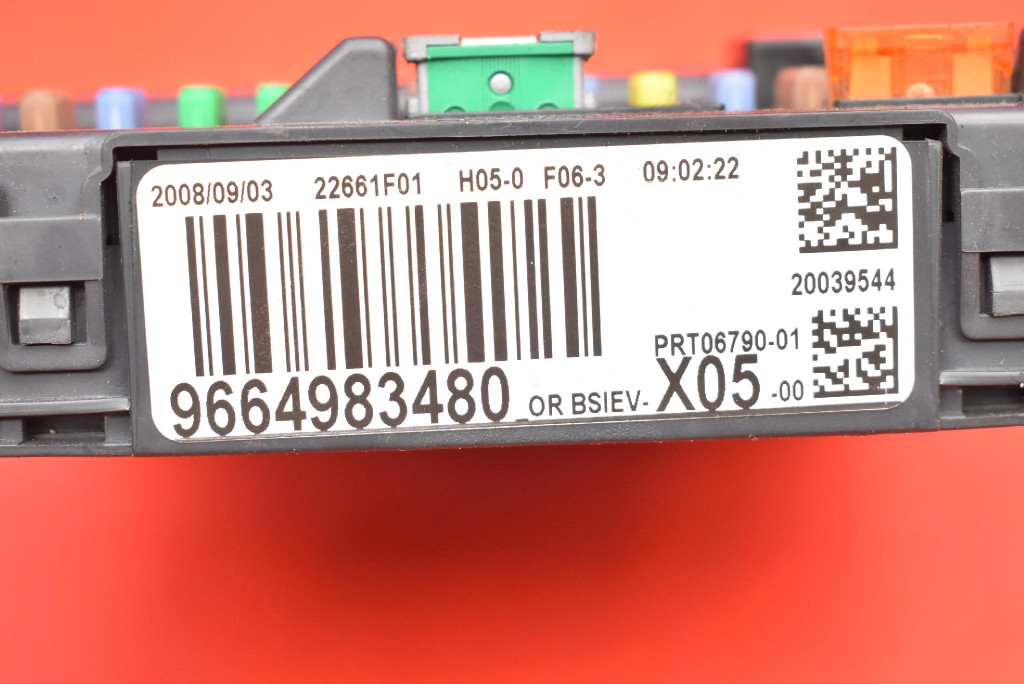 фото №7, Коробка предохранителей bsi 9664983480 peugeot 207 1 i 1.6 hdi 109 km 06-09