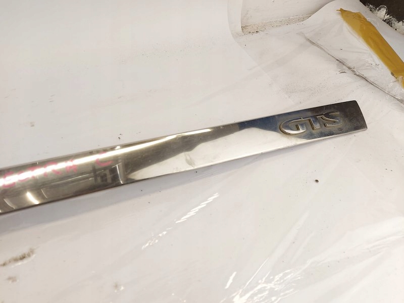 фото №7, Накладка молдинг крышки задняя багажника opel vauxhall vectra c liftback z02 gts