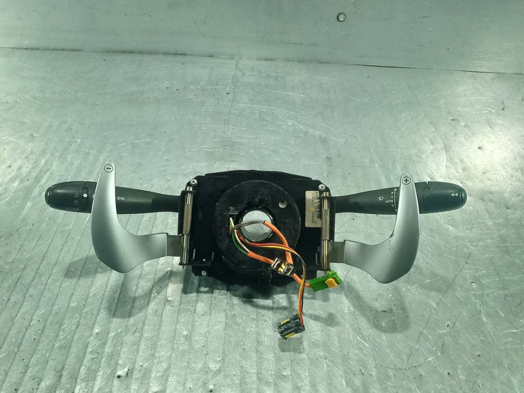 Купити Перемикач комбінований citroen c3 pruriel 96488236xt 1.6 16v