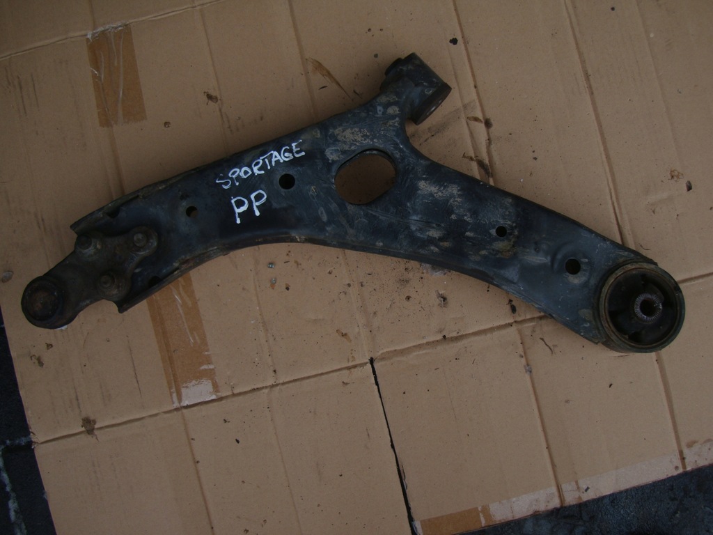 фото №1, Kia sportage iii рычаг правый передний