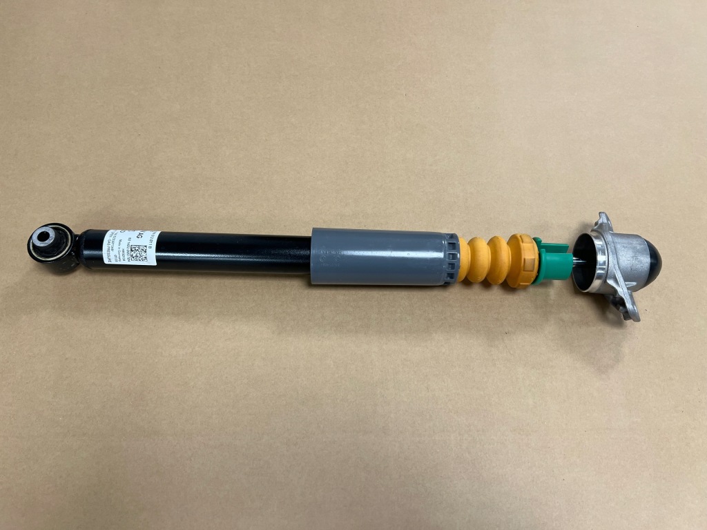 фото №1, Audi a3 8y амортизатор задняя 5wa512011b