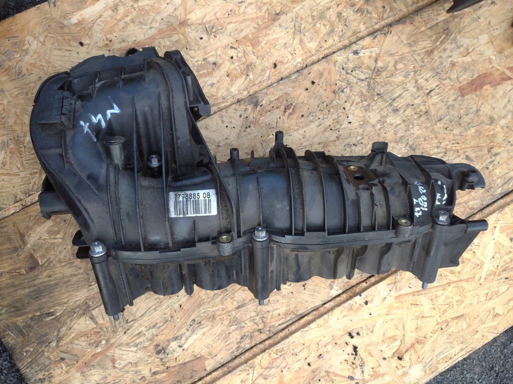 фото №1, Колектор всмоктуючий 7798885 n47 bmw