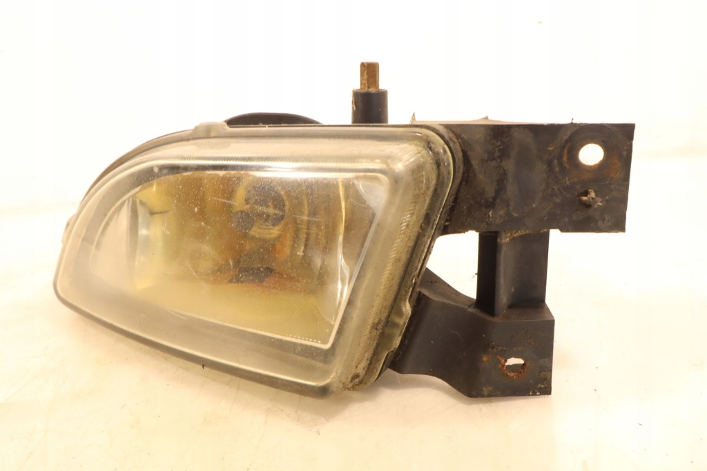 Протитуманна фара правий fiat bravo ii 51775558 в Україні