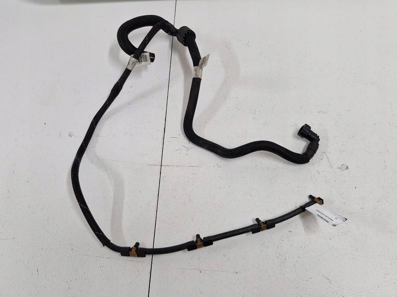 фото №1, Toyota avensis t270 2016 шланг топливный