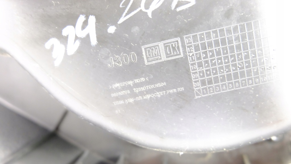 фото №13, Chevrolet cruze оббивка обшивка двері правий задня 96940778 sedan