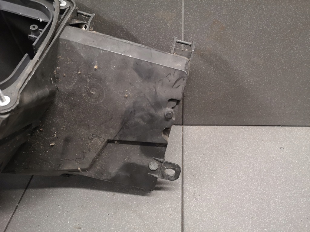 фото №7, Корпус блок управления audi a8 d2 eu 4d1937118a