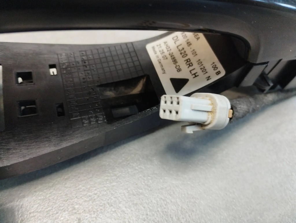 фото №2, Land rover range rover sport l320 ручка левая задняя ah3224995db