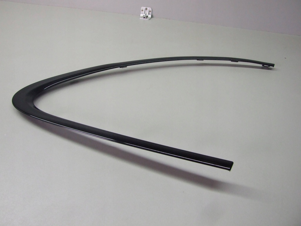фото №2, Молдинг кузовная левый задняя porsche cayenne ii