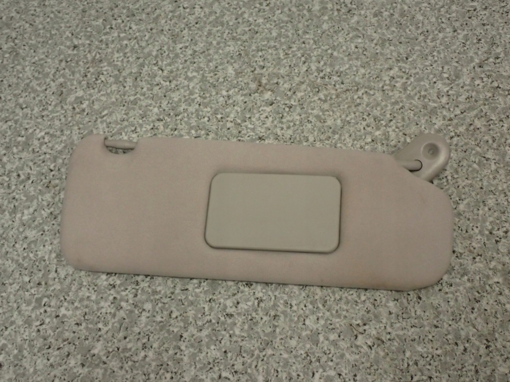 фото №1, Toyota corolla e12 - козырёк солнцезащитный правый