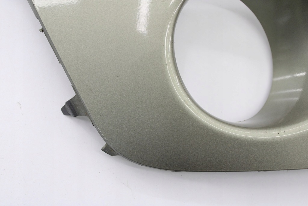 фото №3, Mini cooper one r55 r56 r57 заглушка бампера молдинг противотуманной фары правая