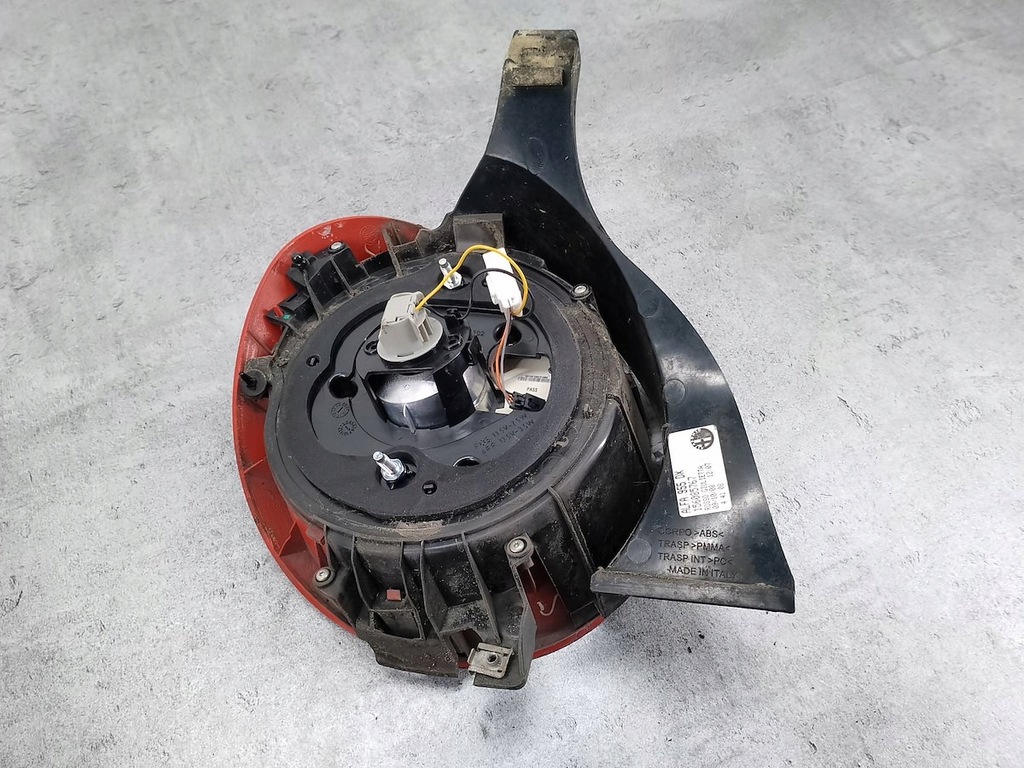 фото №11, Лампы задняя комплект alfa romeo mito 156085789 156085767 хэтчбек