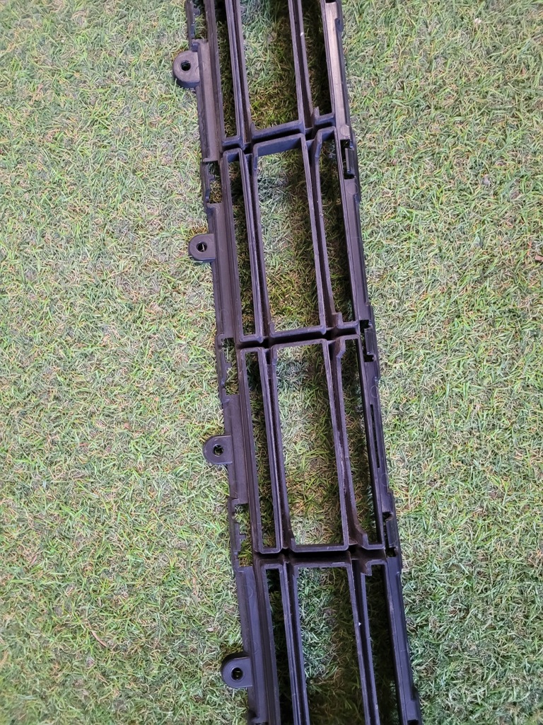 фото №6, Volvo xc40 решітка середня бампера 31449342