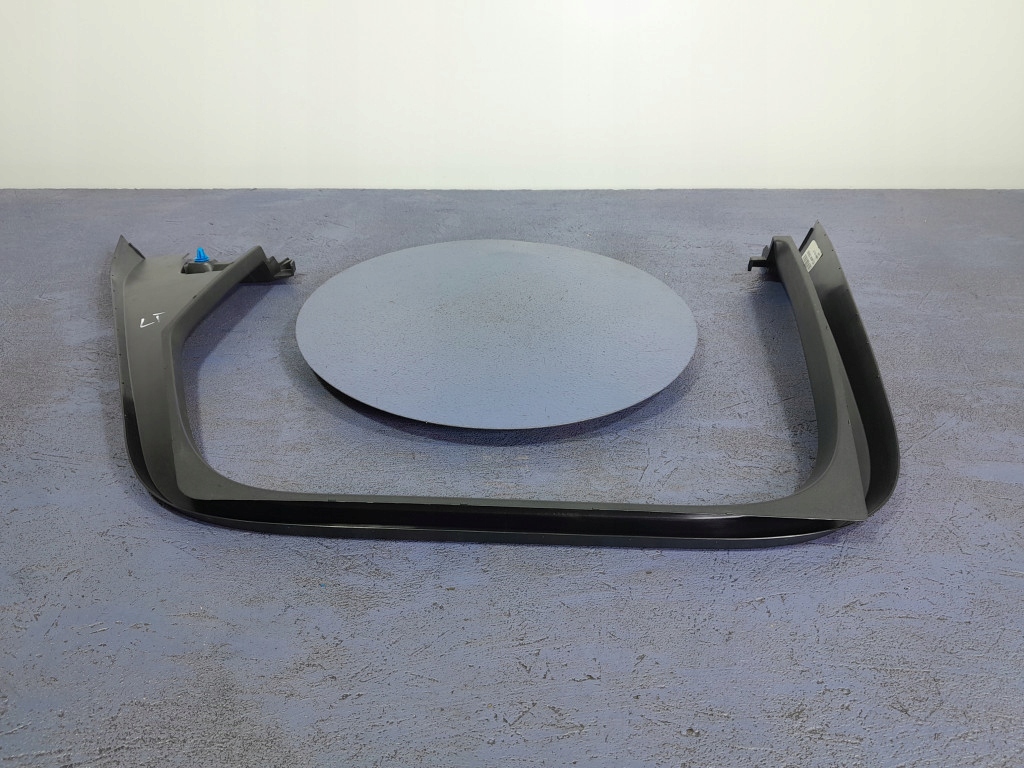 фото №5, Volvo xc60 ii рамка двері лівий задня 31407565