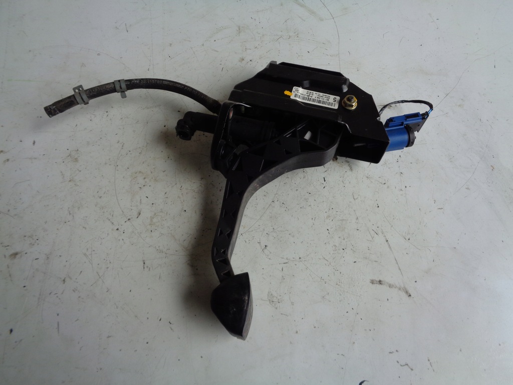 фото №1, Педаль сцепления помпа ibiza iii 1.2 12v