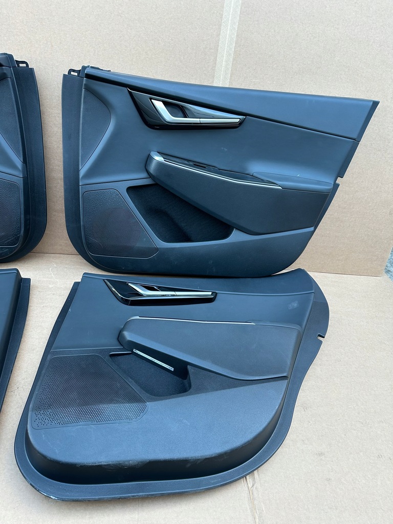 фото №7, Kia ev6 сидіння заднє сидіння обшивки оббивка idealne