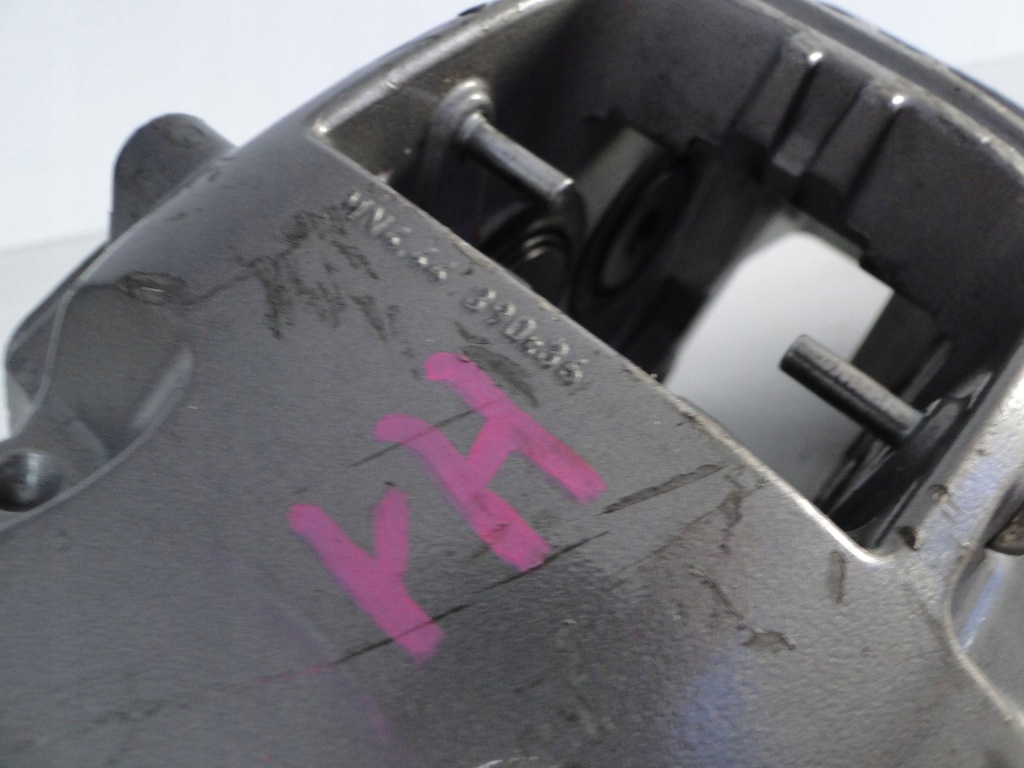 фото №8, Mercedes супорт гальмівний передній правий лівий s klasa 223 w223