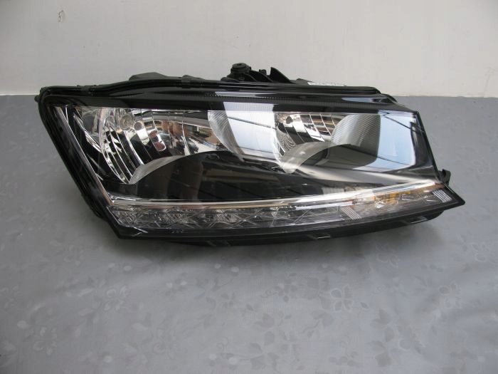 фото №1, Skoda fabia 3 iii lift лампа передняя 6v1941016d