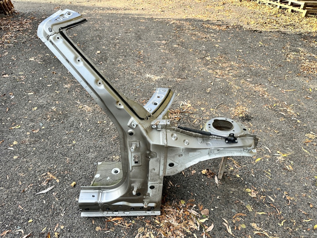 фото №1, Mini cooper f57 cabrio блок двигуна a правий поріг чашка чверть