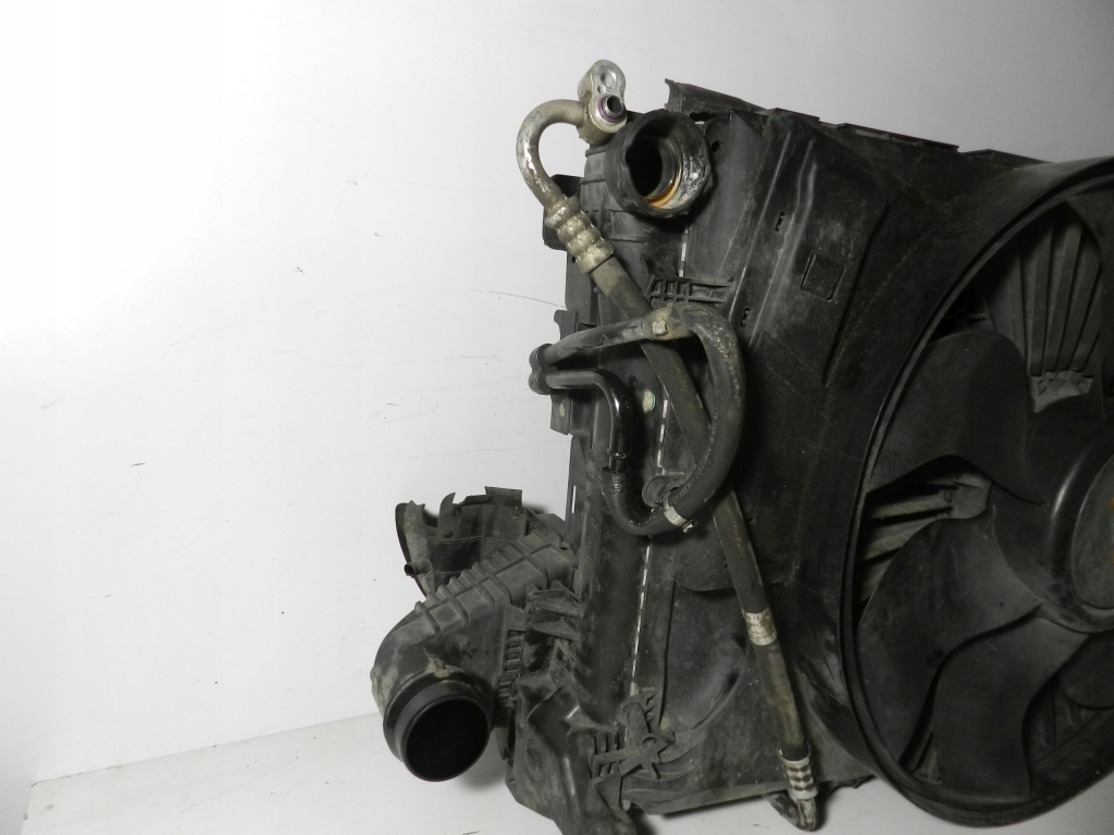 Радиатор воды кондиционер вентилятор 2.2 cdi автоматическая коробка передач mercedes e-klasa w212 компьютер. Киев