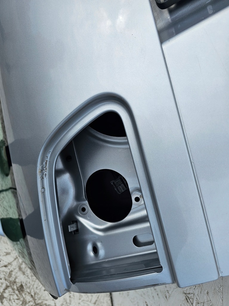 фото №9, Passat b6 kombi кришка багажника задня срібляста la7w