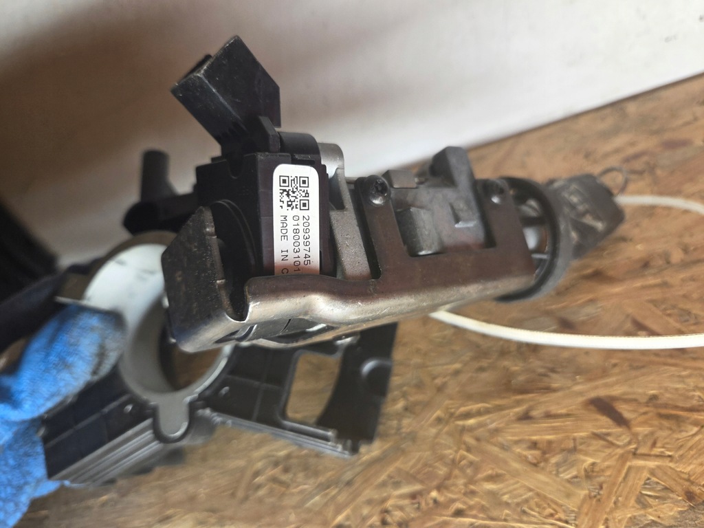 фото №6, Замок зажигания с ключ opel zafira c astra j insignia a с рама 20939745