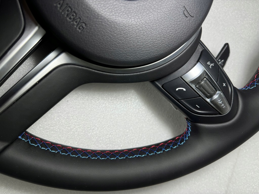 фото №15, Bmw 5 f10 f11 gt f07 6 f12 f13 повітропровід пелюстки перемикання m-pakiet sport lifting