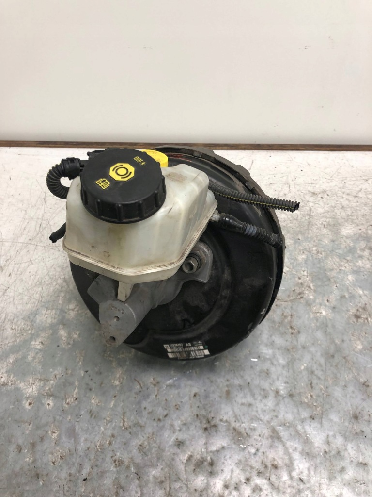 Купити Підсилювач гальм гальма opel insignia a 2.0t 13228183