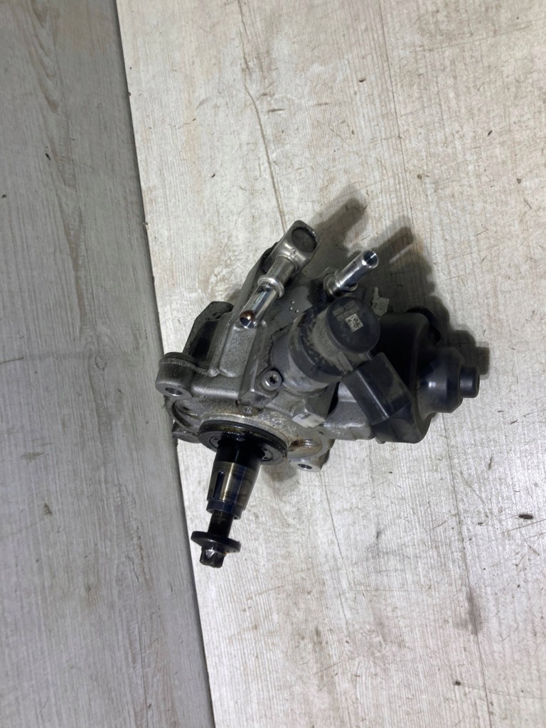 фото №1, Mini clubman f54 2016 насос упорскування 1.5 d