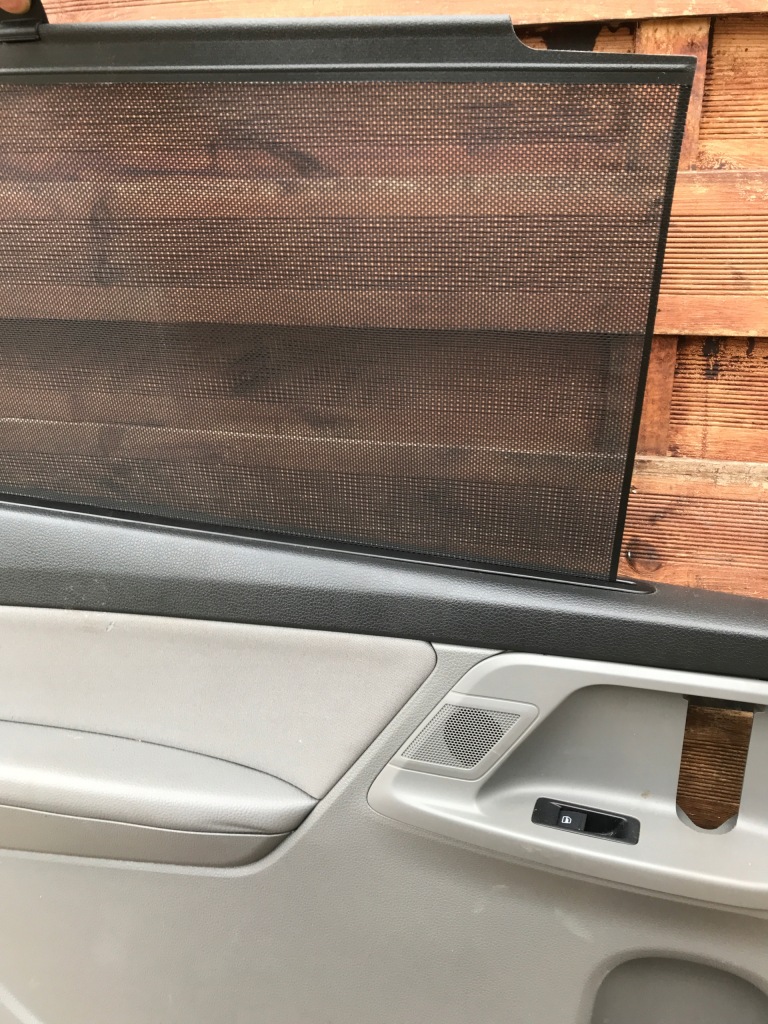 фото №4, Обшивка дверь левый задняя шторка vw sharan