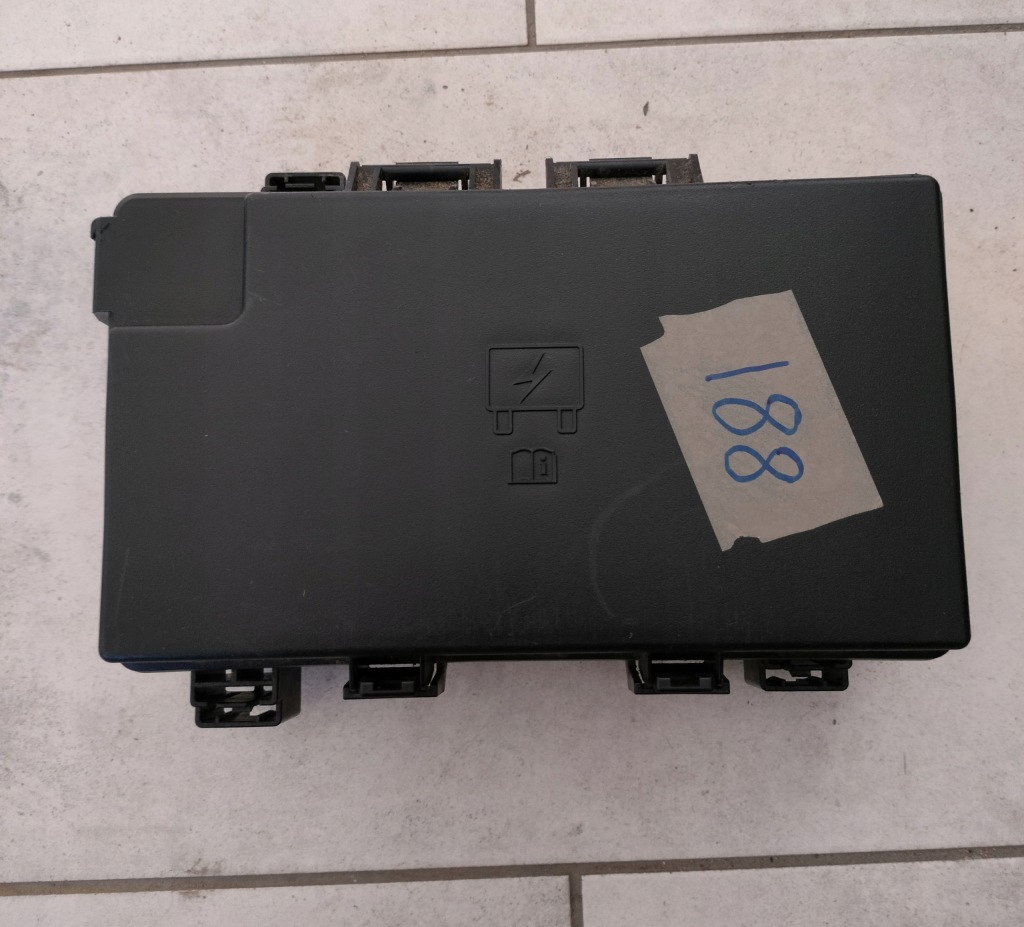 фото №1, 2016 2017 dodge durango коробка запобіжників