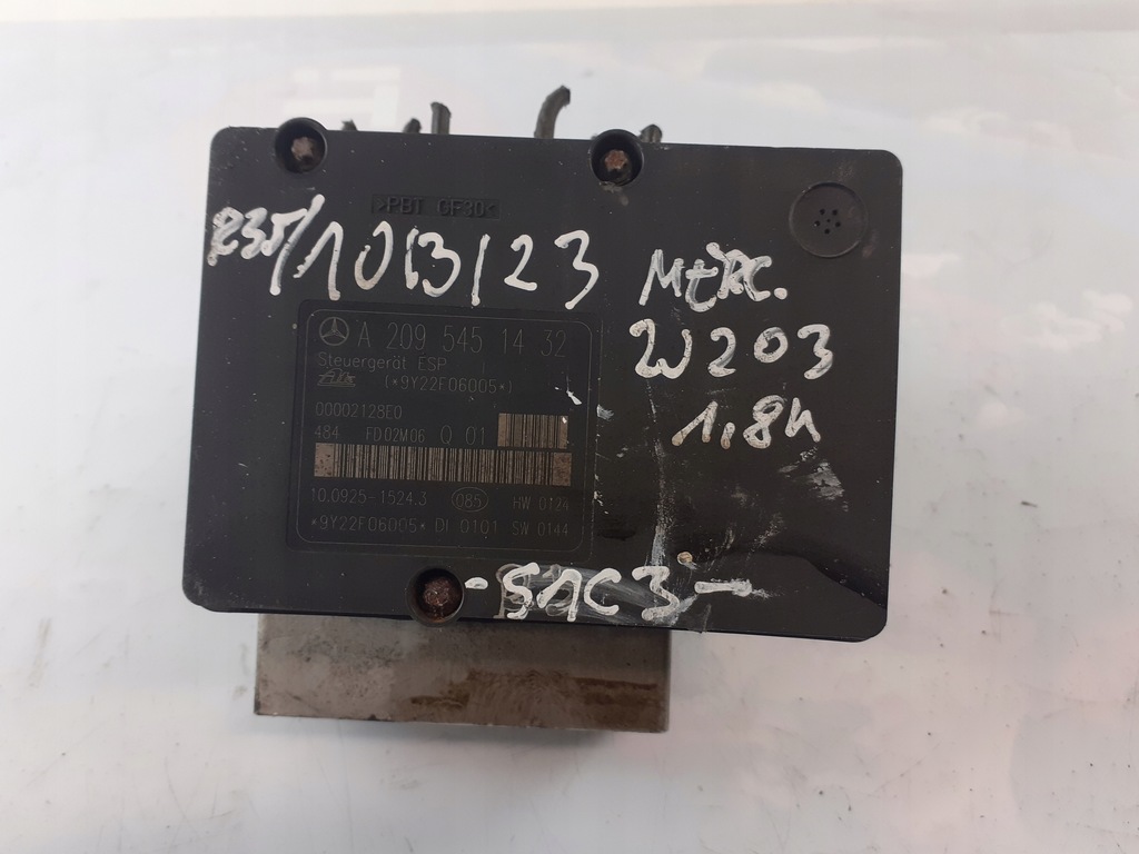 фото №1, Mercedes w203 насос abs