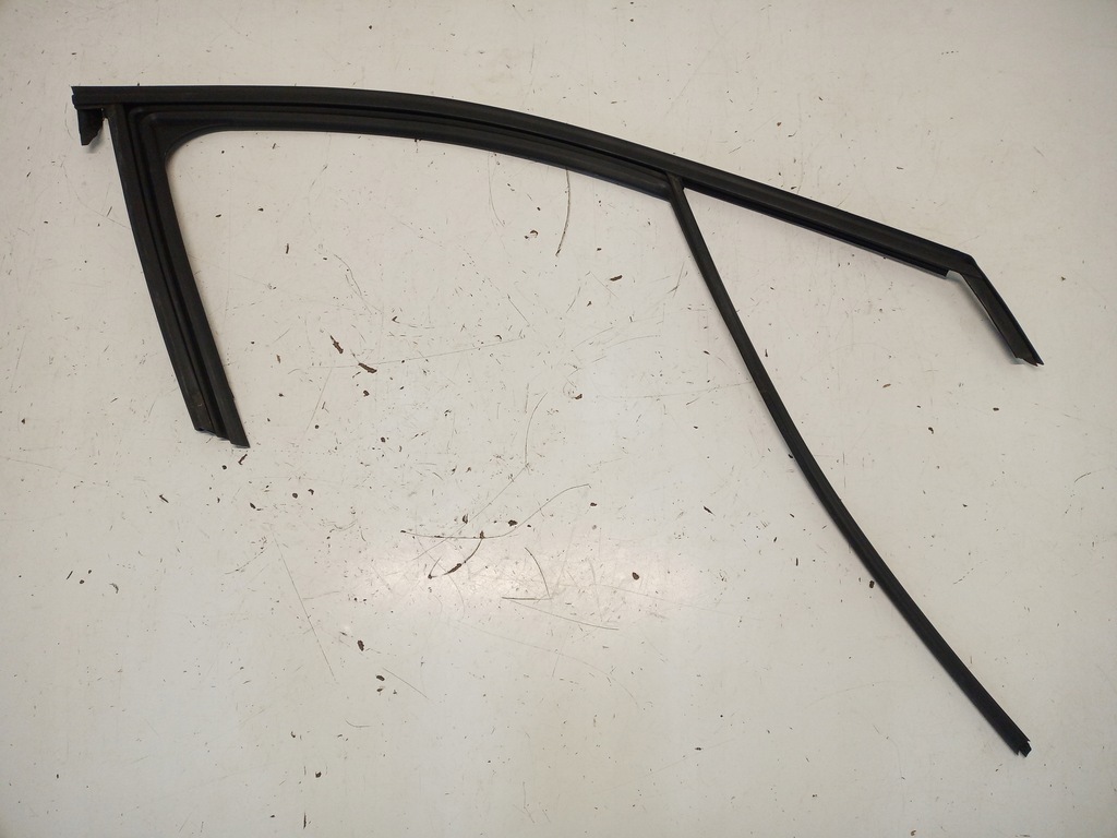 фото №1, Прокладка дверь правый перед citroen c3 iii