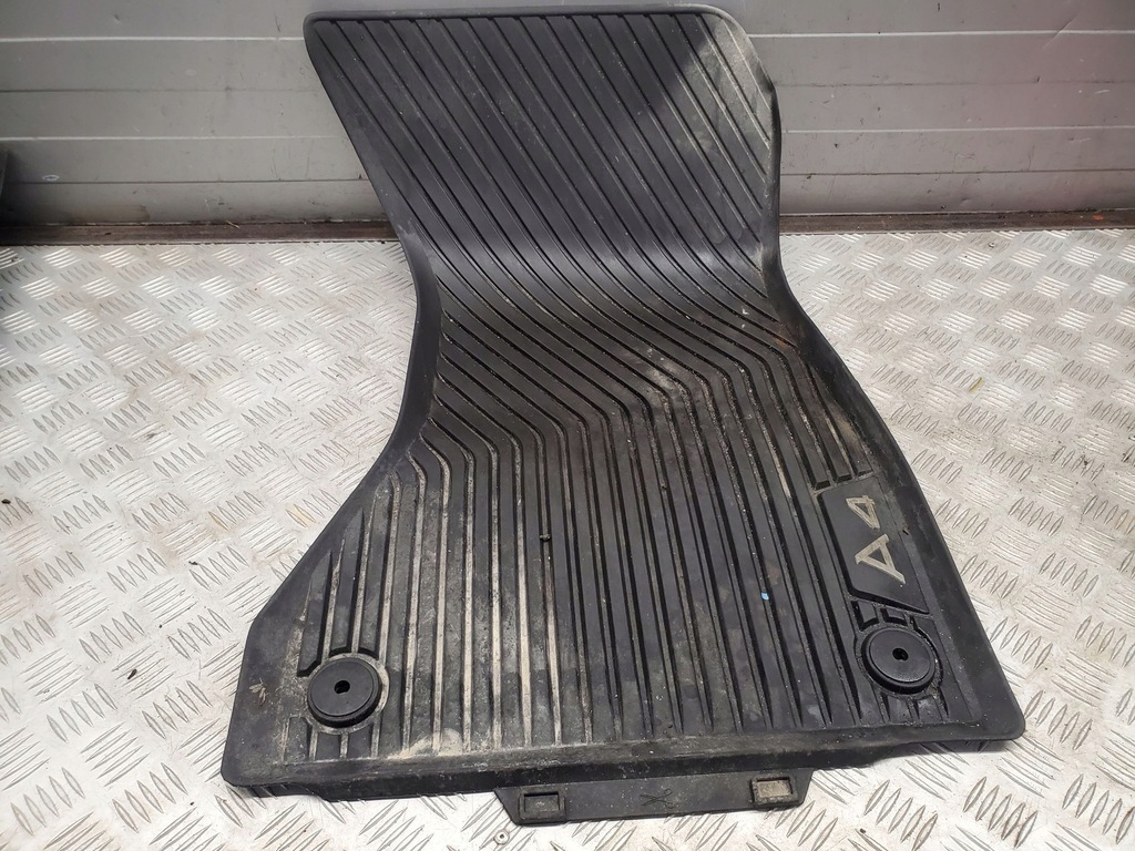 фото №8, Audi a4 s4 b9 8w 8w1061501 комплект обшивка