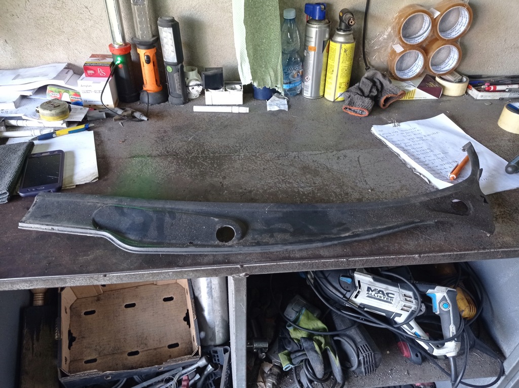 фото №1, Peugeot 206 - жабо левая 9630607577