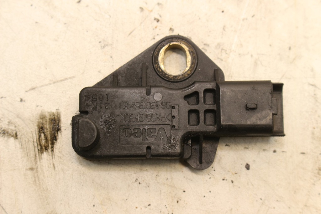 фото №5, Датчик положение вала коленчатого 9643695780 peugeot citroen 2.0 hdi rhr