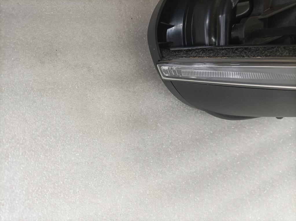 фото №7, Alfa romeo giulia зеркало правое 8pin