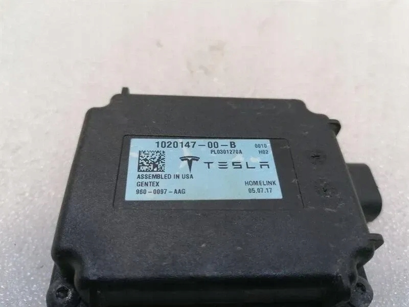 фото №4, Tesla model x 75d homelink module 1020147-00b ecu
