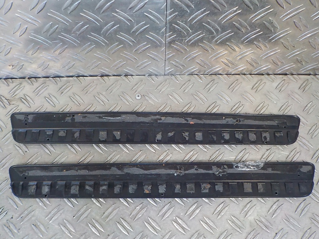 фото №5, Volvo xc40 17- молдинг порог левая правая r-design