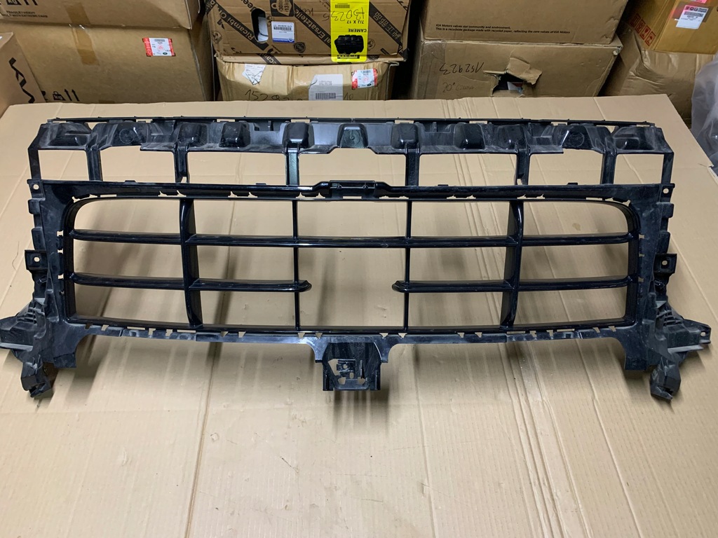 фото №1, Решітка решітка радіатора zd porsche cayenne iii 9y0 радар gts