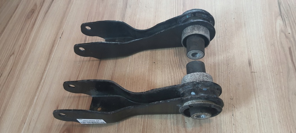 фото №8, Рычаг правый левый задняя jaguar i-pace x-590