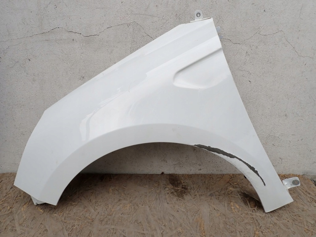 фото №1, Крыло левый перед передний renault clio 5 v b7 2019- 631014021r