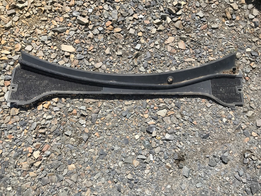 фото №1, Жабо пластиковый clio iii 8200290131