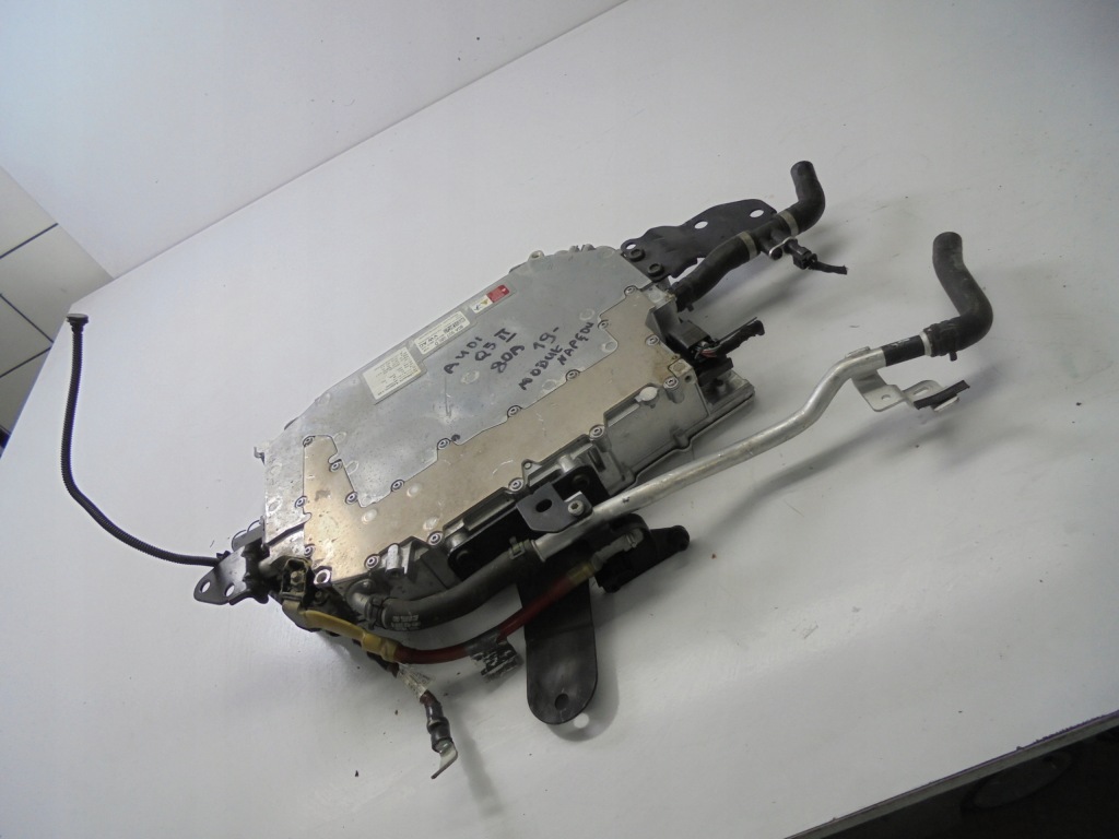 Купити Audi q5 sq5 2017 інвертор / перетворювач напруги