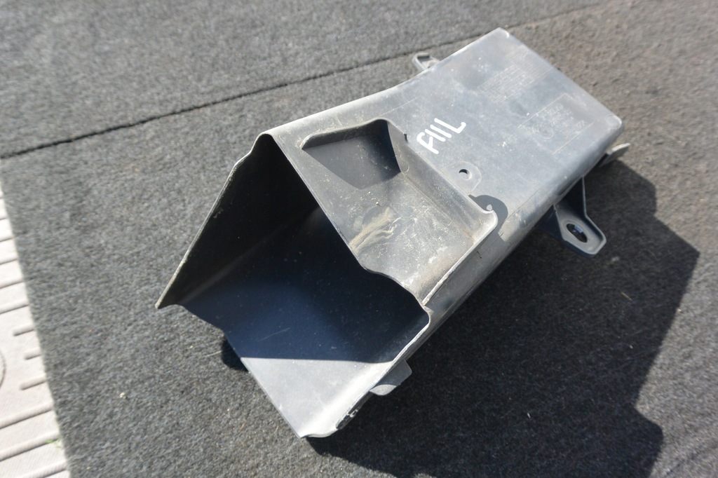 фото №11, Воздуховод впуск воздуха канал тормоза правый bmw f10 f11