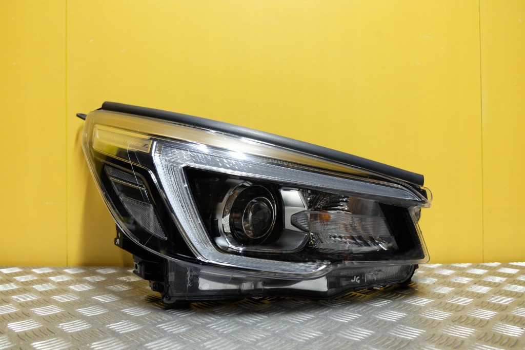 Купить Subaru forester 2018- фара фара full led r европа