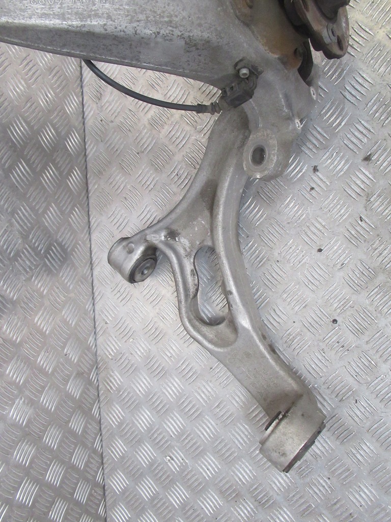 фото №5, Porsche cayenne 7p5 lift turbo s поворотный кулак правая